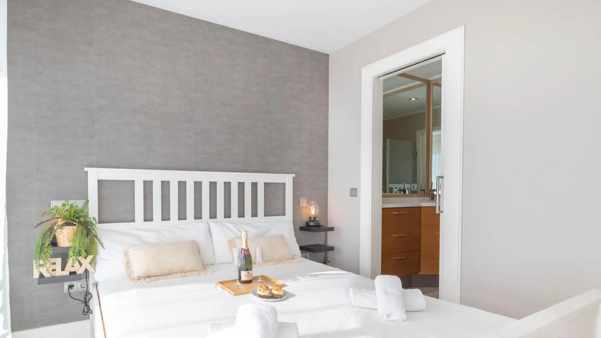 Apartment Coronado Beach Marbesa - Happy Rentals Marbella